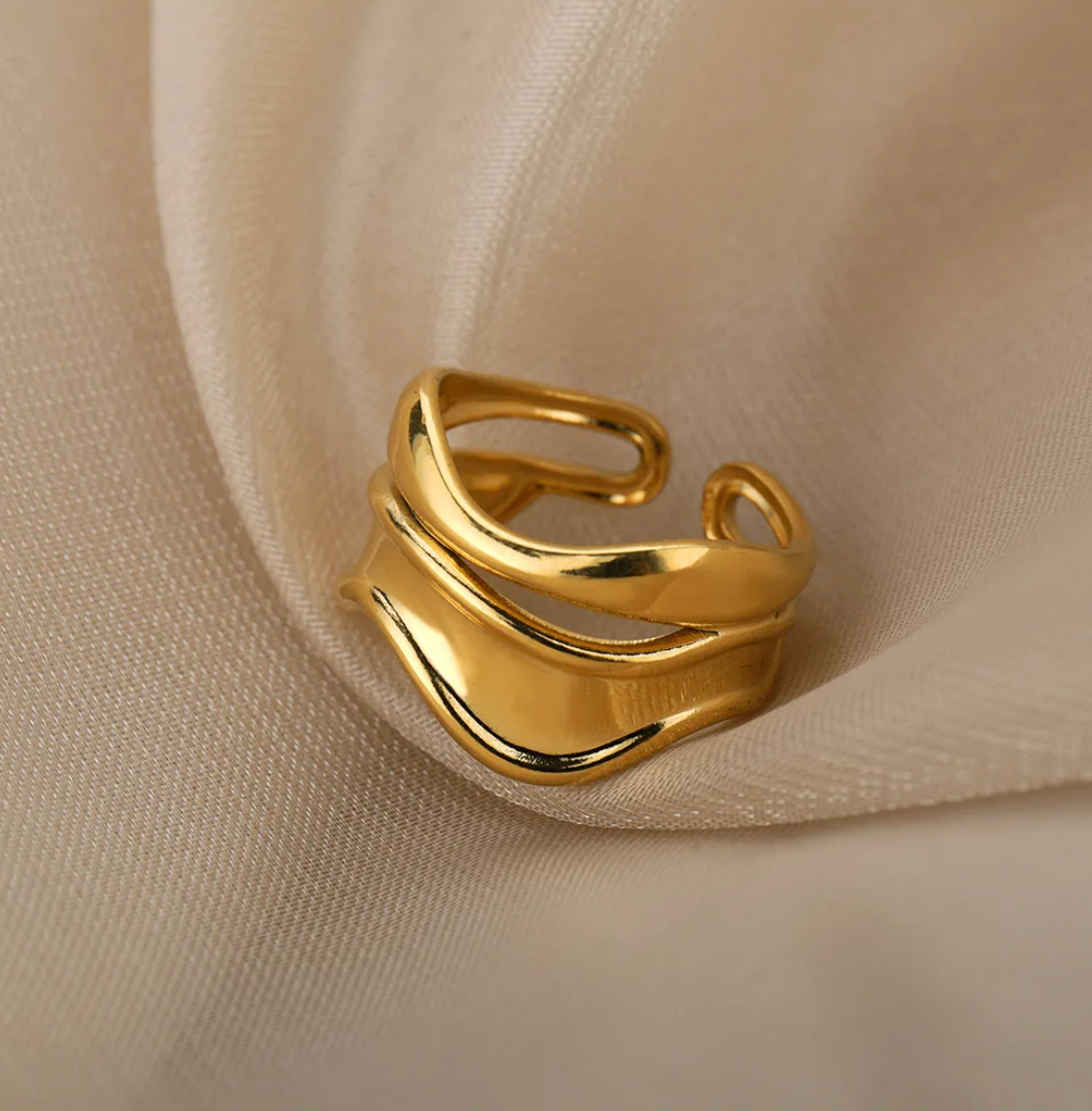 18 Karat Gold Plated ring imperial