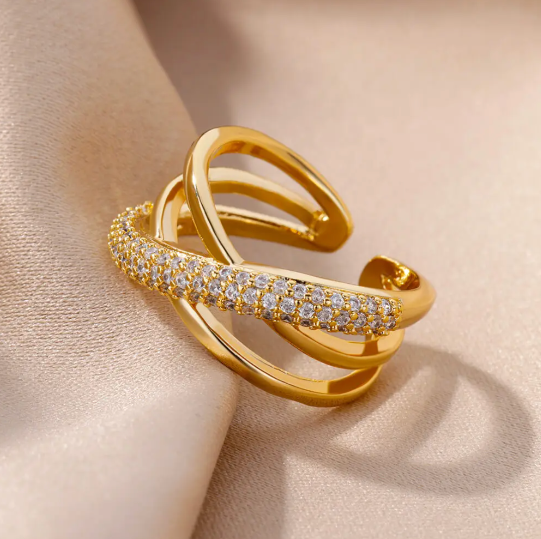 18 Karat Gold Plated ring intertwined paths with zircons