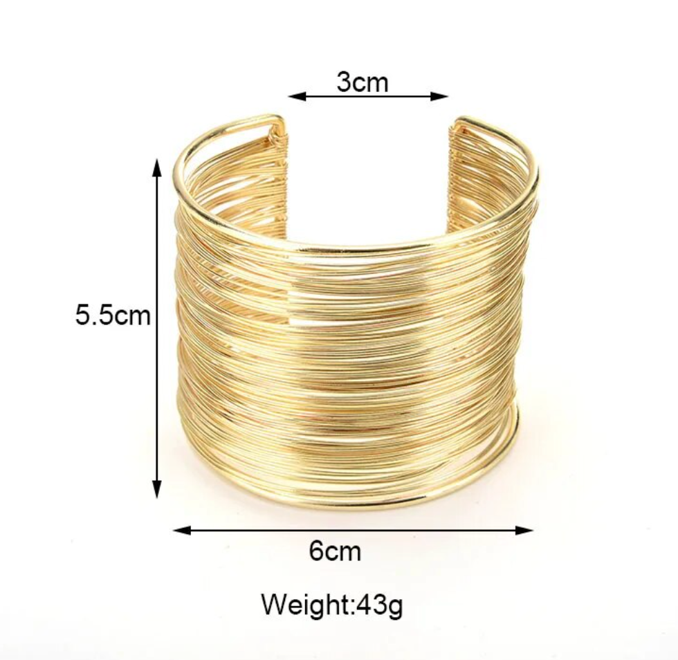 Thick 18 Karat Gold Plated bracelet in mesh style