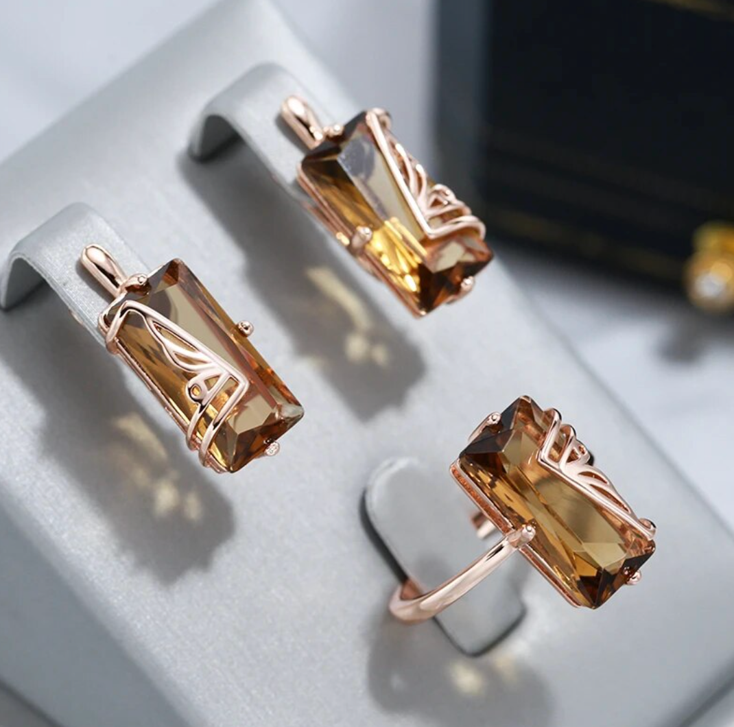 Set of Amber stones with 18K Rose Gold plating