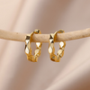 Hoop earrings with gold-coloured geometrical shapes