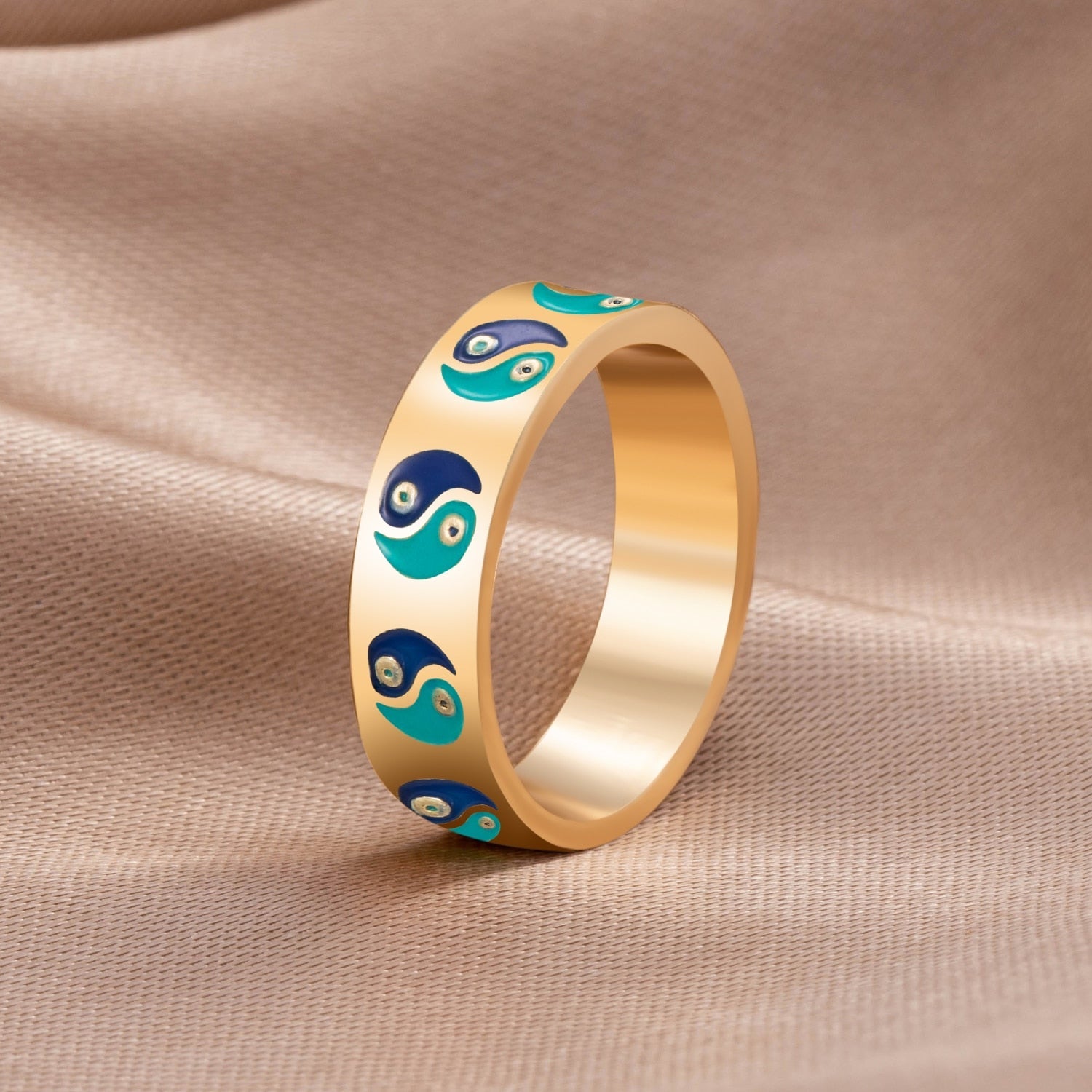 Exclusive set of 6 hand-enamelled luxury rings